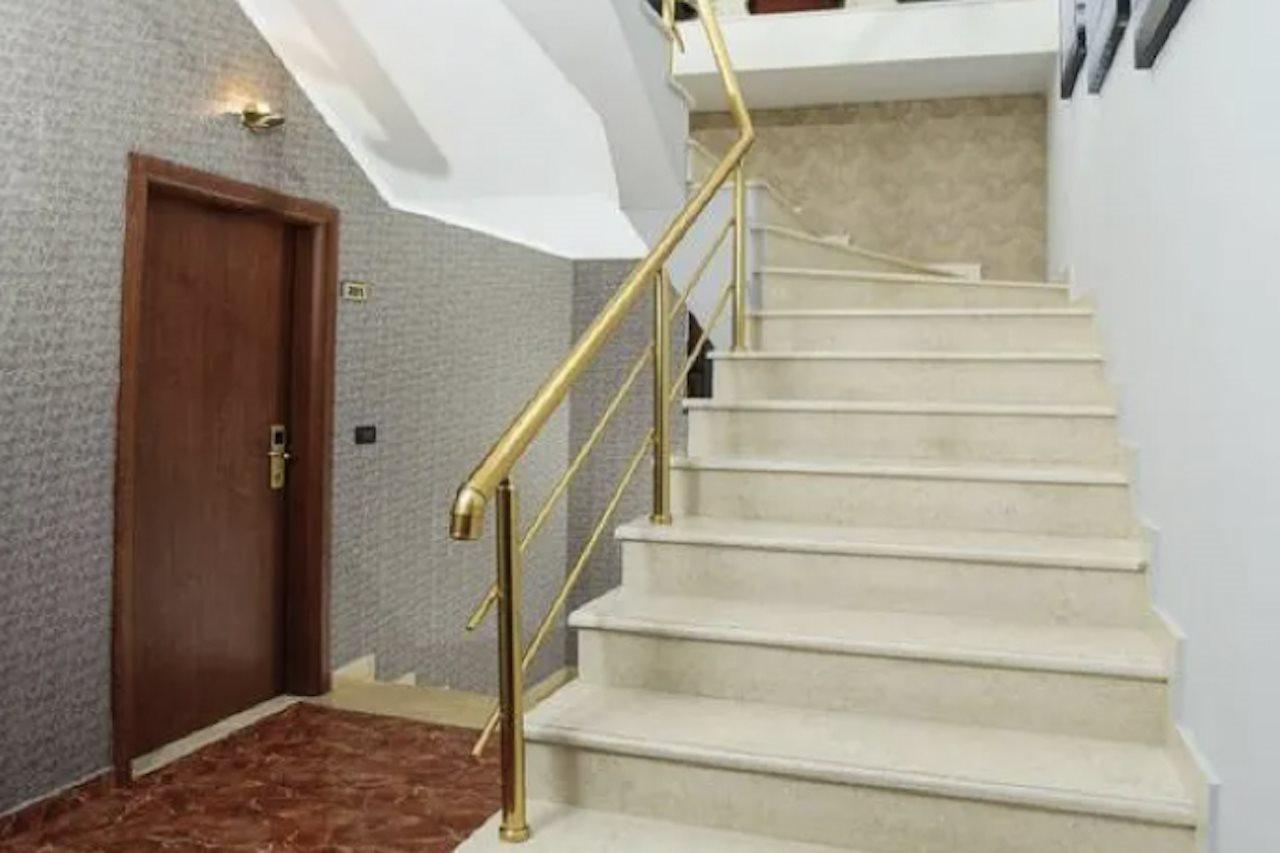 Hotel Serenity Тирана Екстер'єр фото